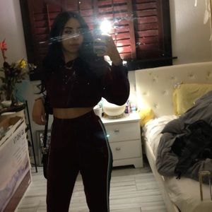 Meet your Posher, Samantha